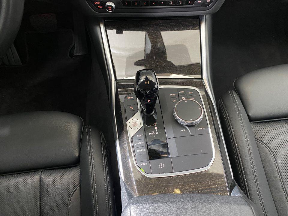 BMW 318 318d Touring