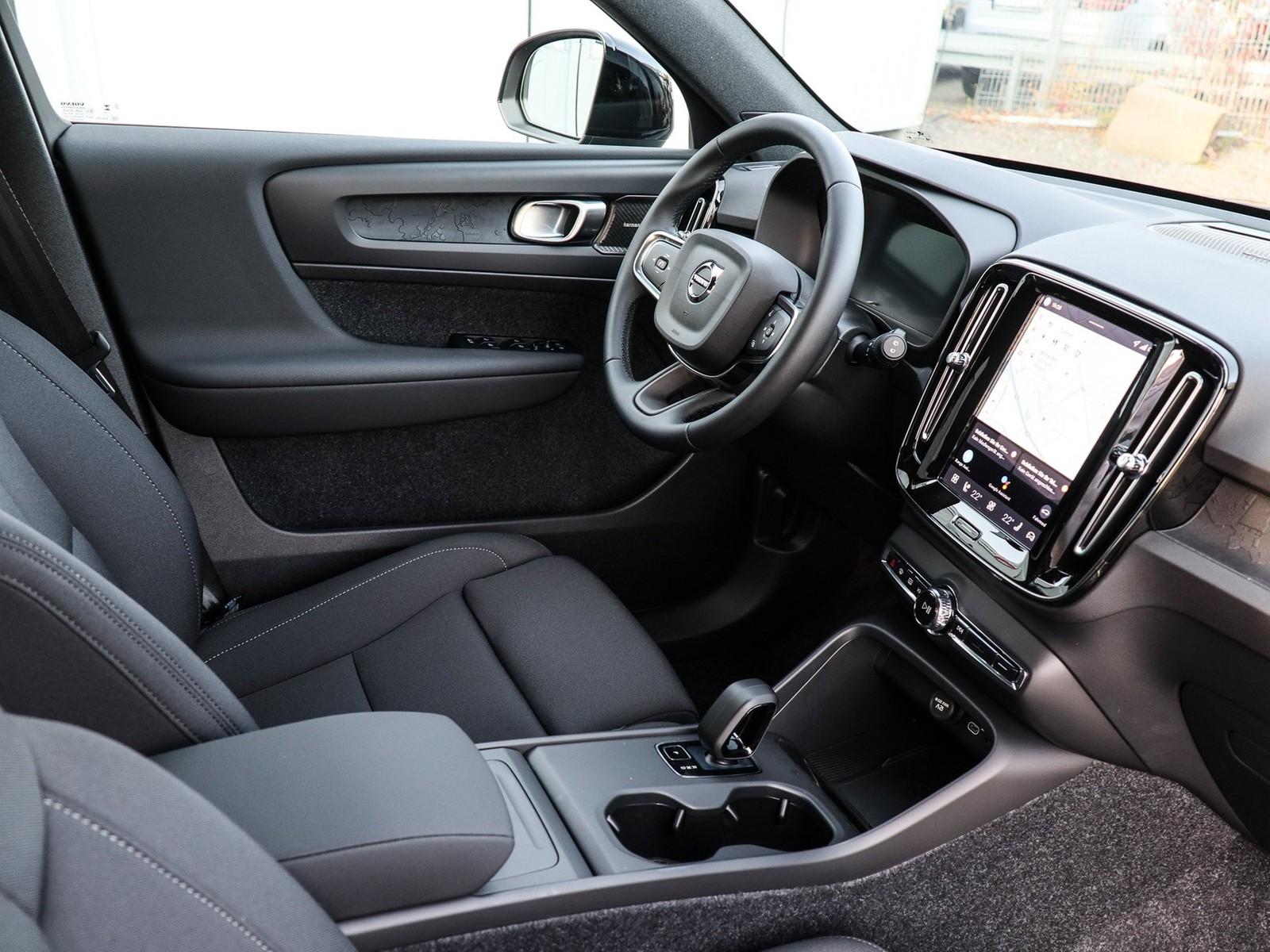 Volvo EX40 Extended range Plus Single motor