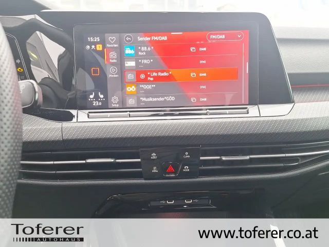 Volkswagen Golf DSG R-Line Variant