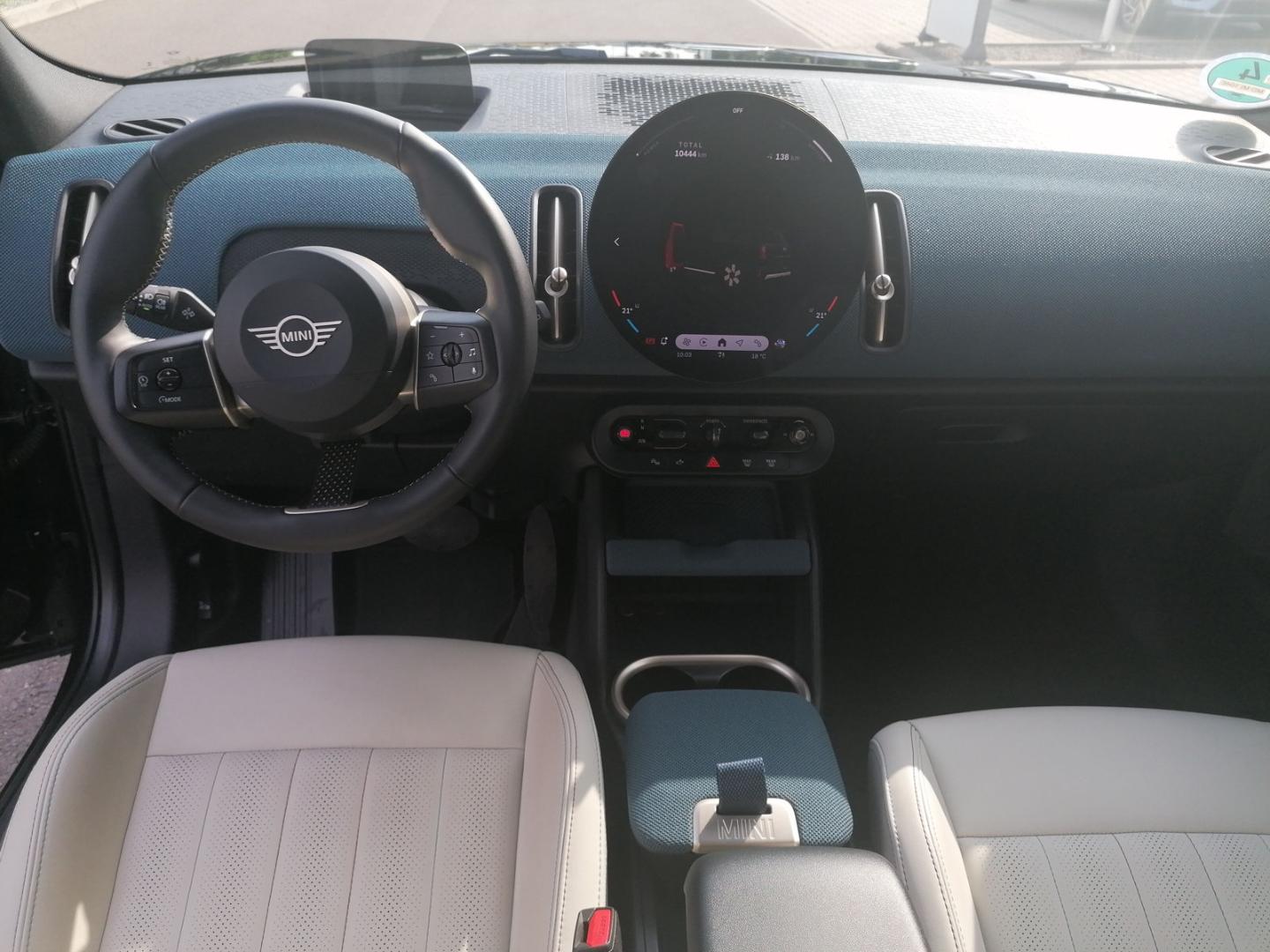 MINI Countryman E Countryman E Fav. Trim HUD Pano ACC H&K Paket L