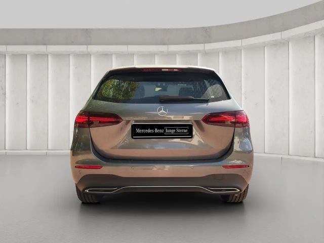 Mercedes-Benz B 180 Progressive