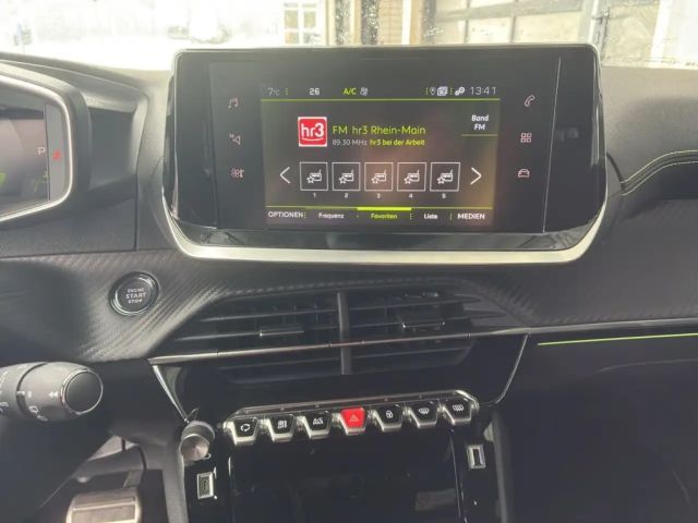 Peugeot 208 EAT8 GT-Line PureTech