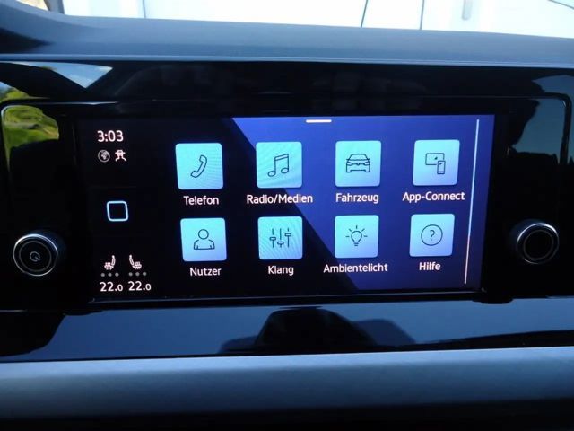 Volkswagen Golf Life Variant