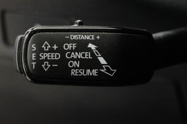 Skoda Enyaq Enyaq 80X AHK ACC Kam. WäPu Matrix HUD CarPlay