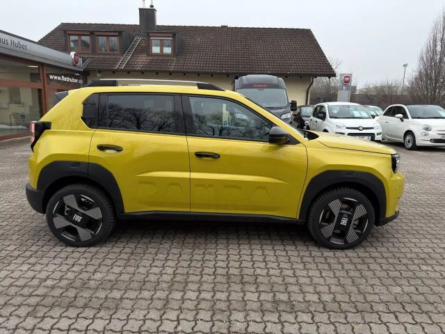 Fiat Grande Panda E La Prima