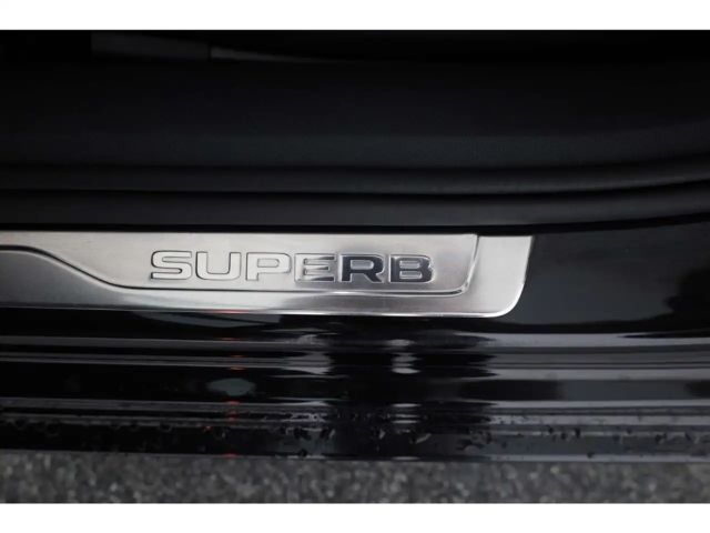 Skoda Superb 2.0 TDI Combi Style Style