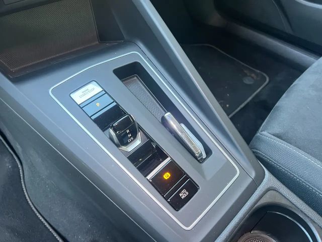 Volkswagen Golf DSG Life Variant