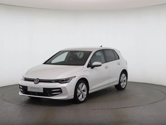Volkswagen Golf DSG eHybrid
