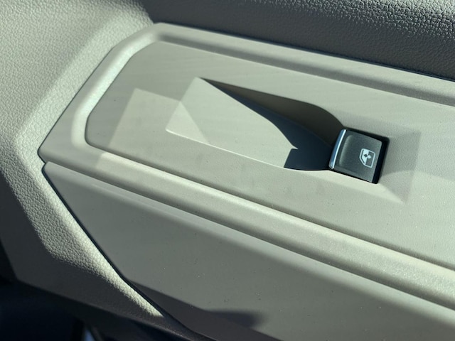 Volkswagen Multivan 2.0 TSI DSG T7