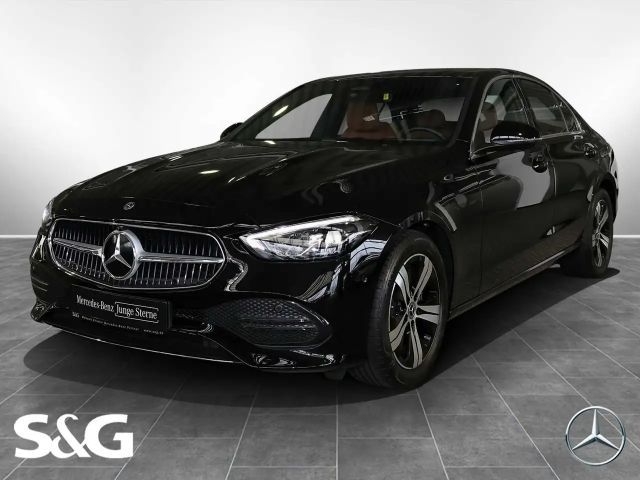 Mercedes-Benz C 180 Sedan