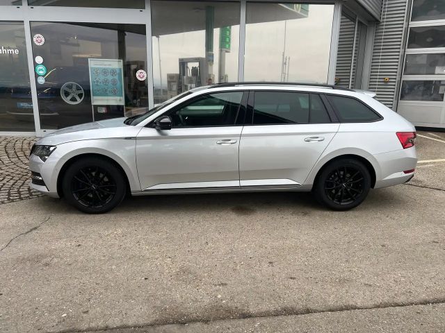 Skoda Superb Sportline iV