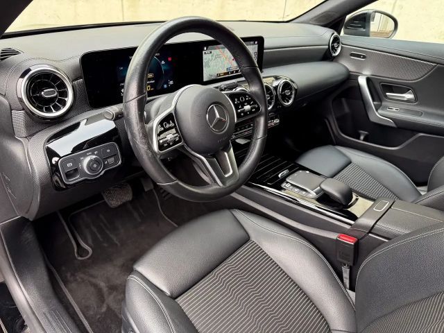 Mercedes-Benz CLA 180 Shooting Brake