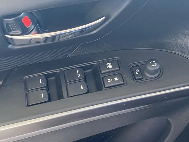 Suzuki S-Cross Hybrid