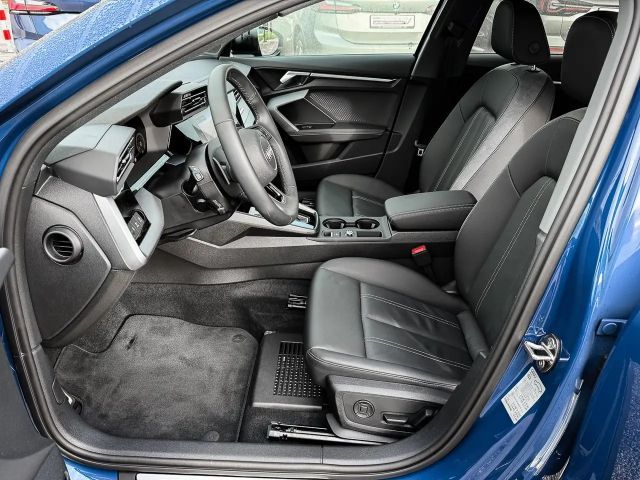 Audi A3 35 TFSI S-Line Sedan Sportback