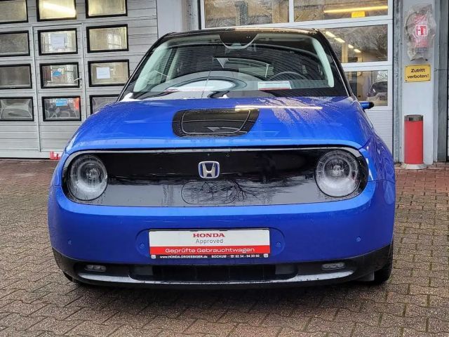 Honda e Advance