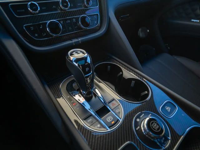 Bentley Bentayga V8