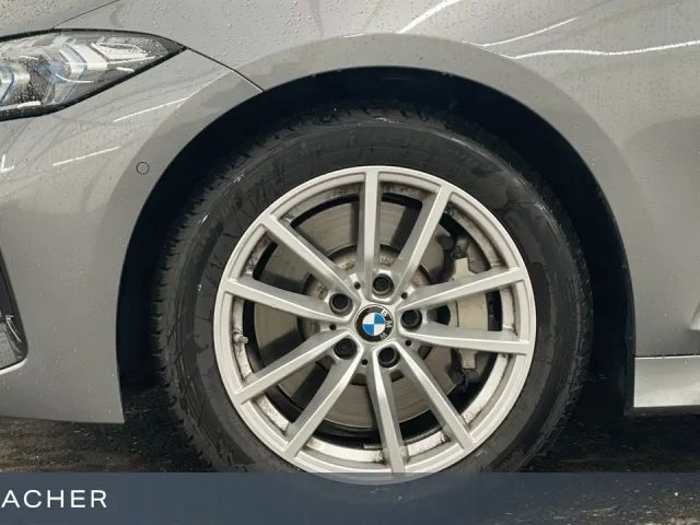 BMW 330 330i M-Sport Sedan xDrive