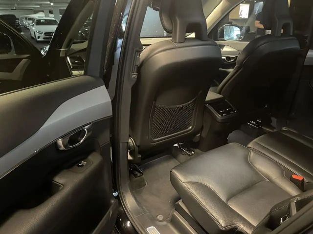 Volvo XC90 AWD Momentum