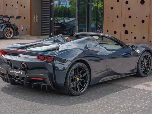 Ferrari SF90 Spider