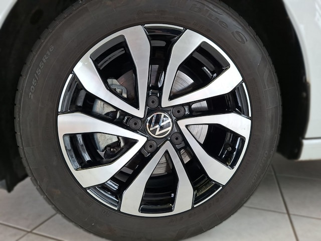 Volkswagen Golf 1.5 eTSI DSG Golf VIII Variant