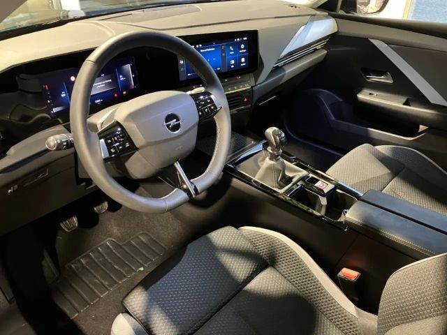 Opel Astra 1.2 Turbo