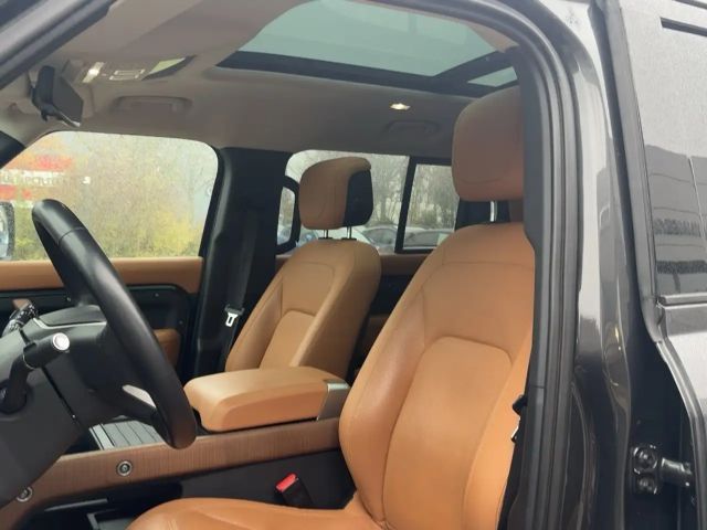 Land Rover Defender D300