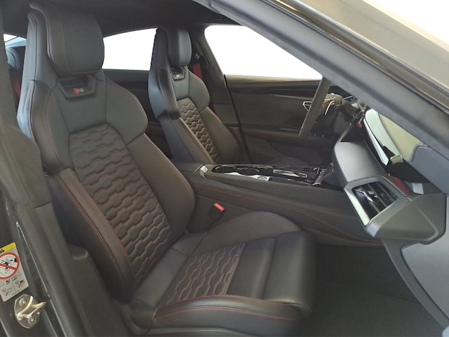 Audi RS e-tron GT Quattro