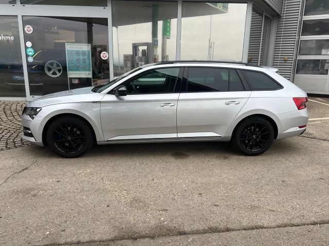 Skoda Superb Sportline iV