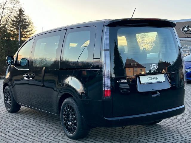 Hyundai Staria Trend