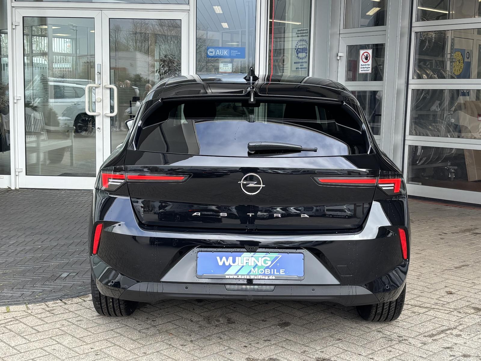 Opel Astra 1.2 Turbo Edition Turbo