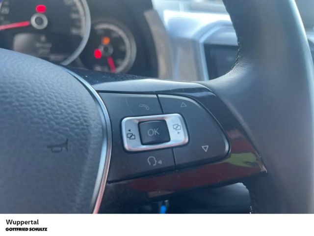 Volkswagen e-up! Plus Style