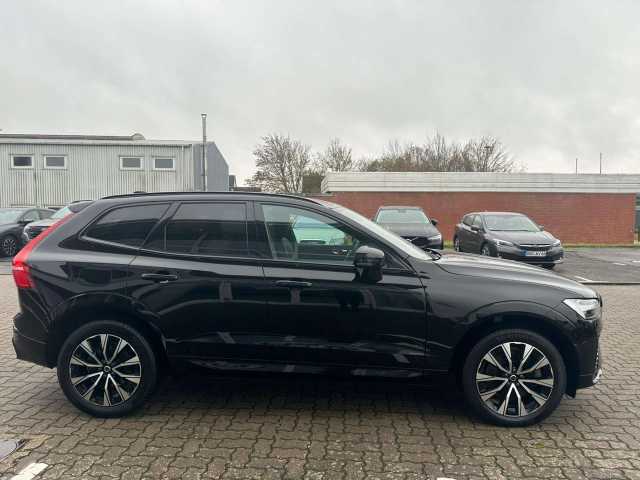 Volvo XC60 AWD Dark Plus