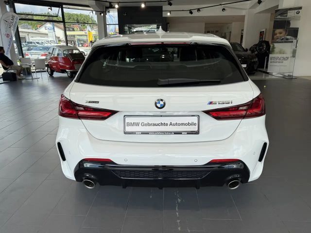 BMW 135 Sedan xDrive