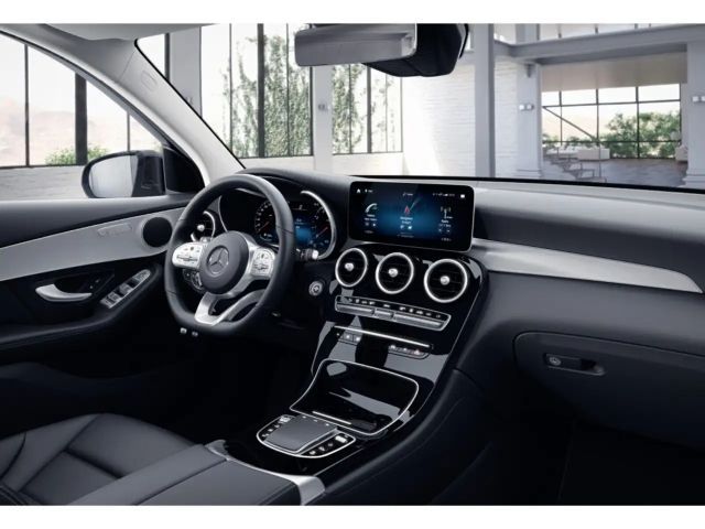 Mercedes-Benz GLC 300 4MATIC AMG Line