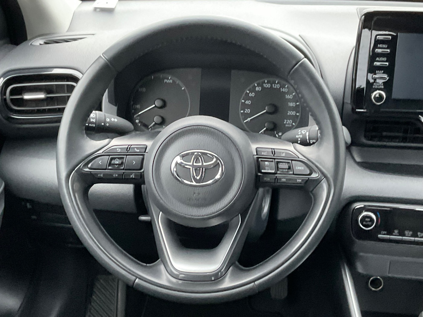 Toyota Yaris 5-deurs Basis Comfort