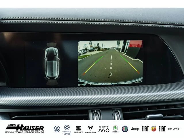 Alfa Romeo Stelvio Q4 Turbo Veloce