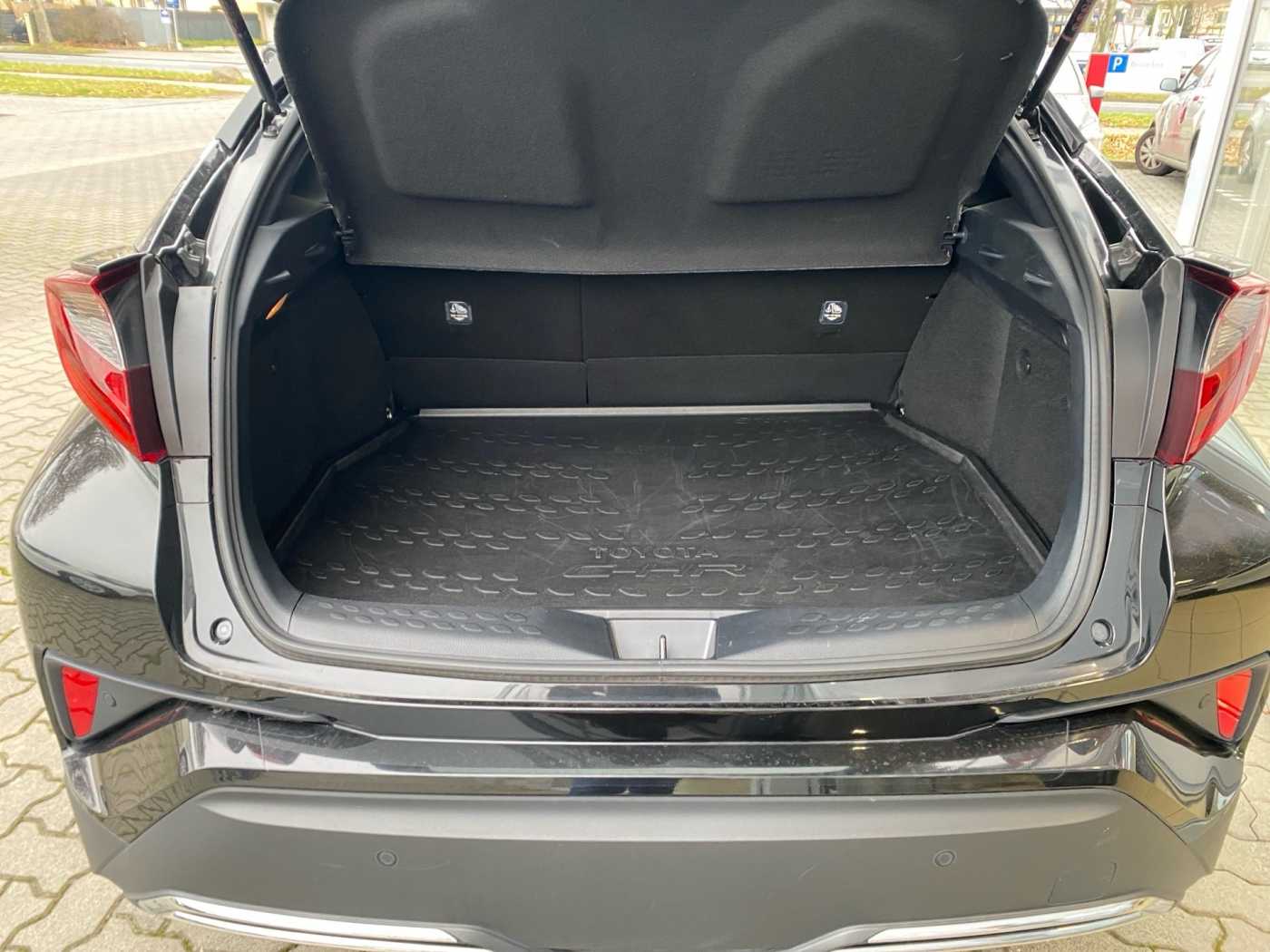 Toyota C-HR 5-deurs Team D