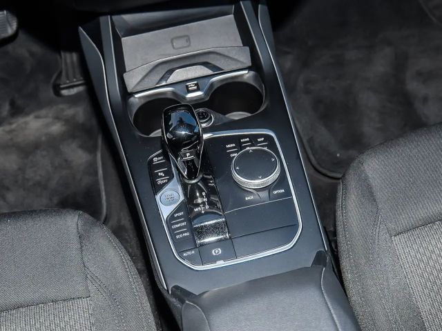 BMW 116 116d Advantage pakket Sedan