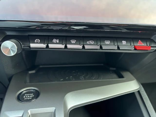 Peugeot 408 Allure Pack