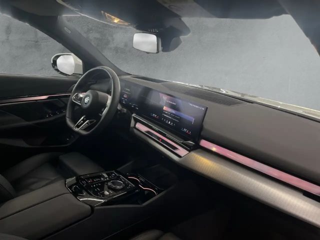 BMW i5 M-Sport Touring eDrive40