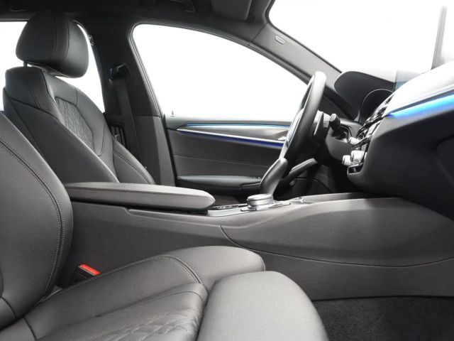 BMW 530 530i M-Sport Touring