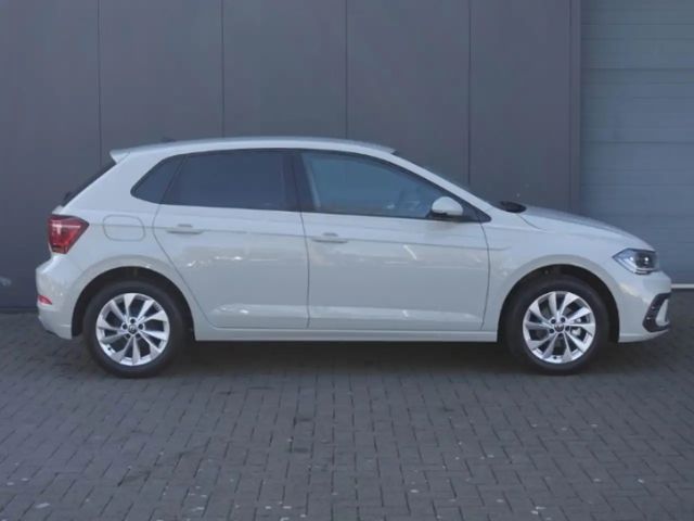 Volkswagen Polo 1.0 TSI IQ.Drive Style