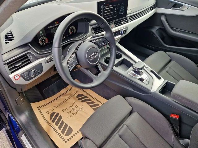 Audi A4 40 TDI S-Line S-Tronic Sedan