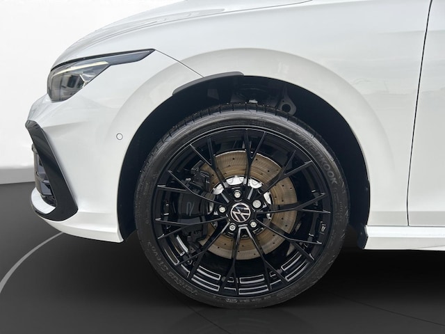 Volkswagen Golf 2.0 TSI 4Motion DSG Golf VIII