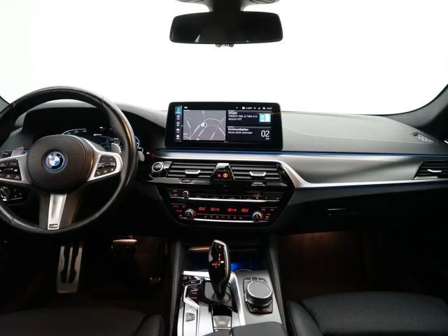 BMW 530 530e Touring