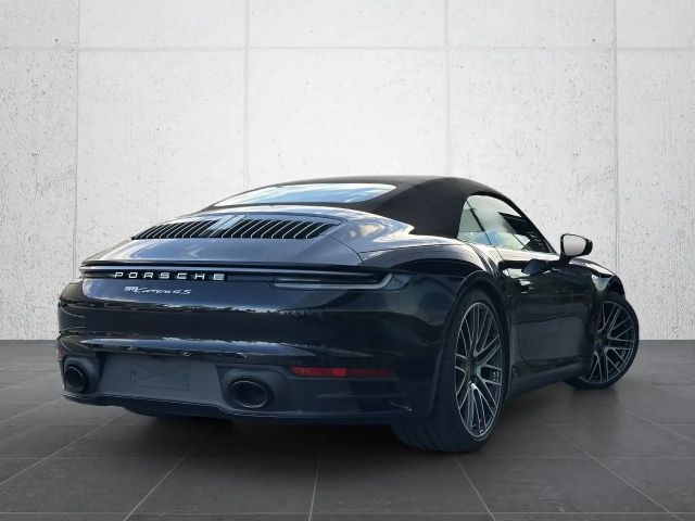 Porsche 992 4S Cabrio Carrera