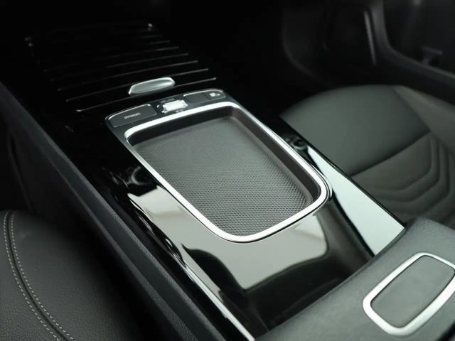 Mercedes-Benz A 200 Progressive