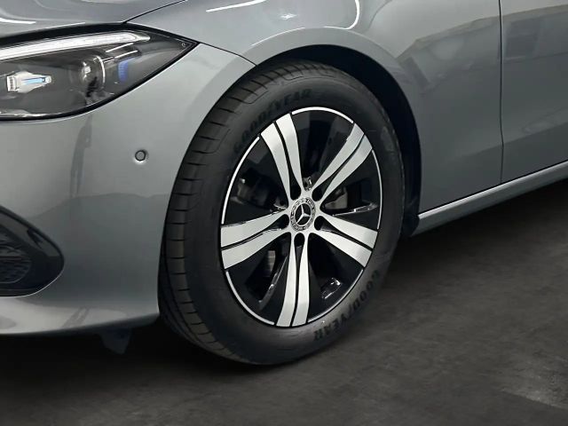 Mercedes-Benz C 180 AVANTGARDE Estate