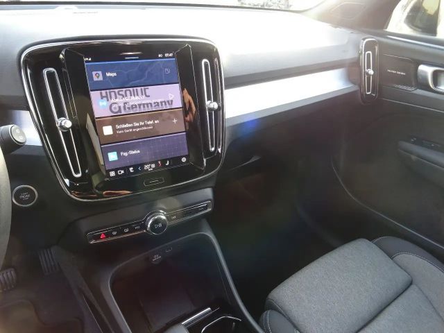 Volvo XC40 Dark Plus