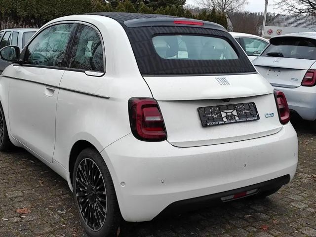 Fiat 500e La Prima by Bocelli